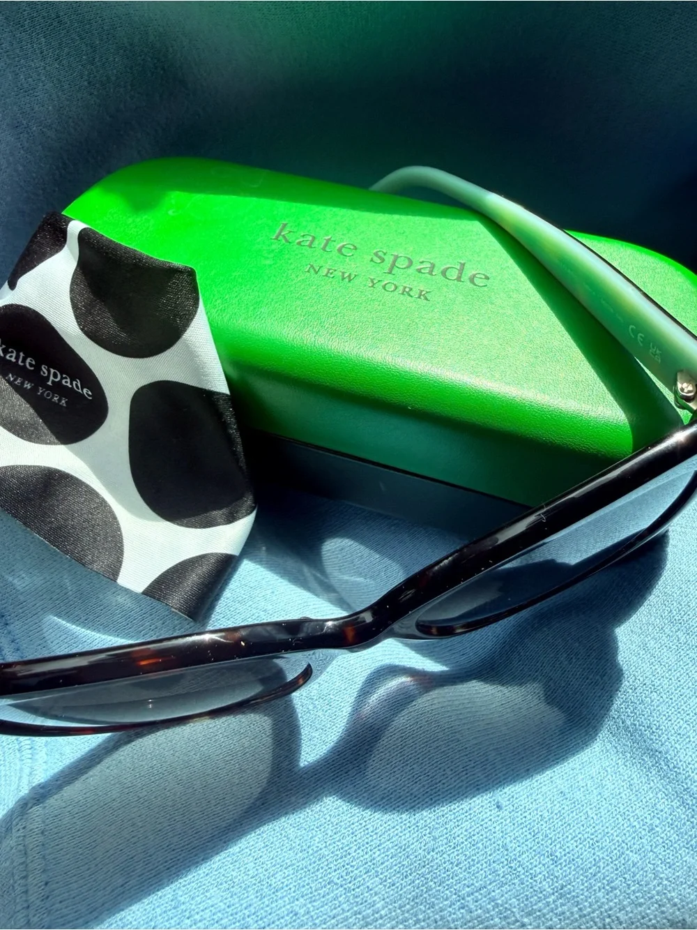 kate spade Tortoiseshell Cat-Eye Sunglasses with Dark Lenses with Case